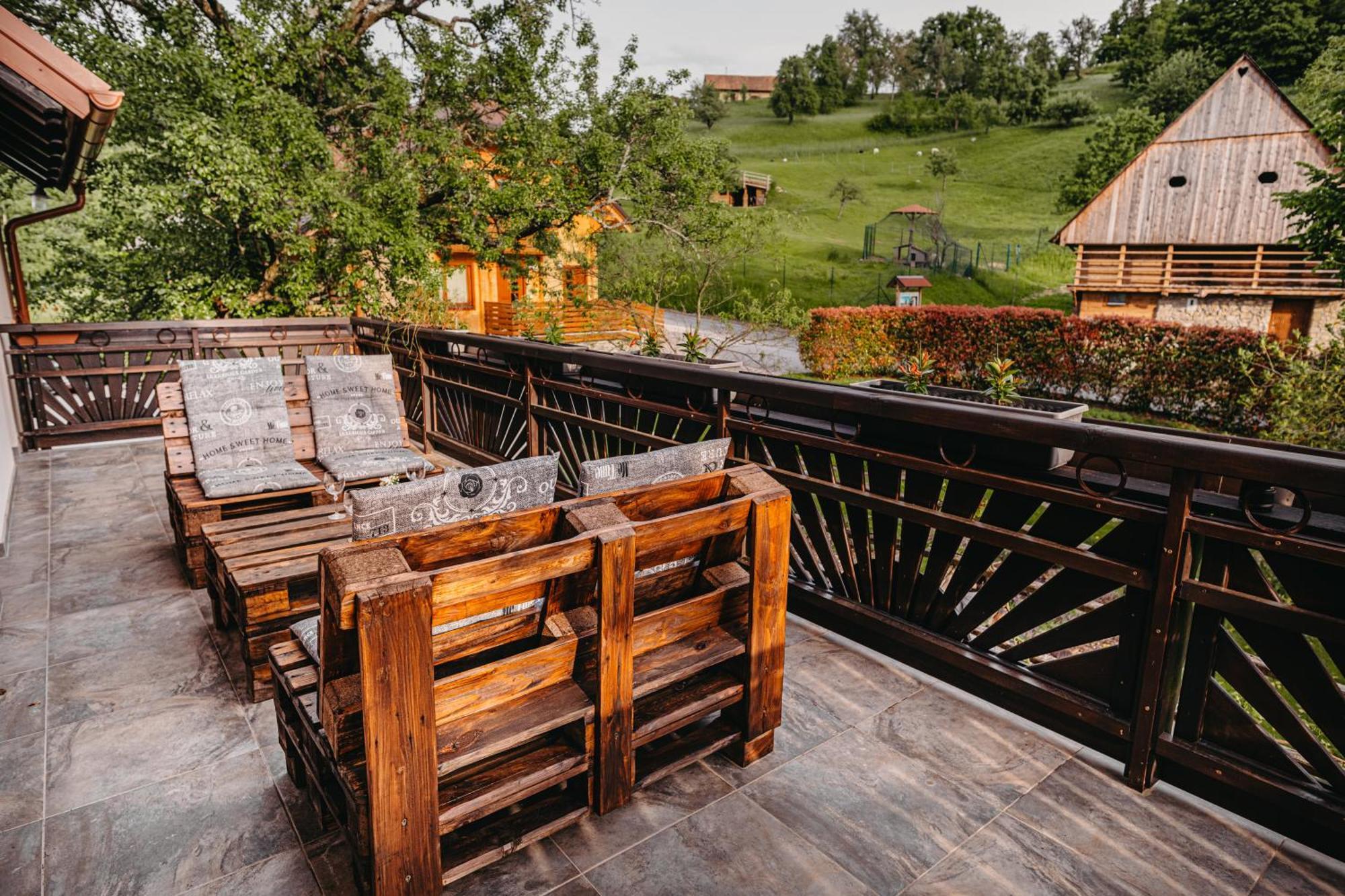 Adventure Farm Bed and Breakfast Store Eksteriør billede